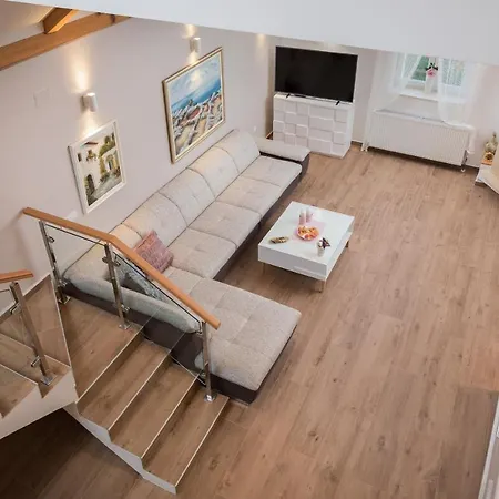 Giardino Villa Drniš